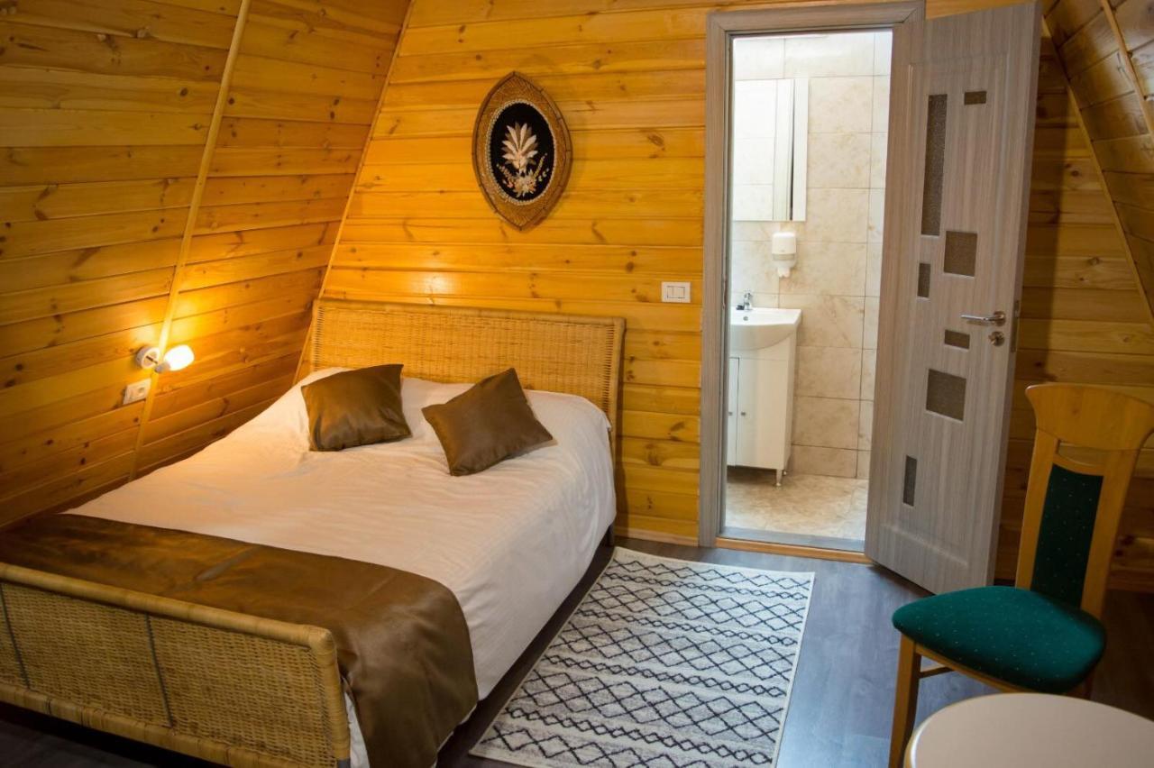 Casute Din Lemn Hotel Jiblea Veche Bagian luar foto