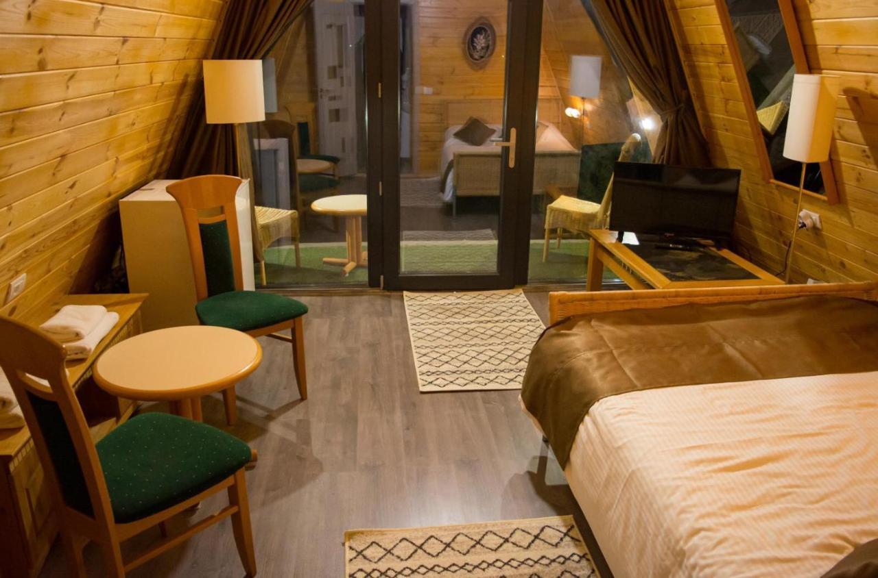 Casute Din Lemn Hotel Jiblea Veche Bagian luar foto